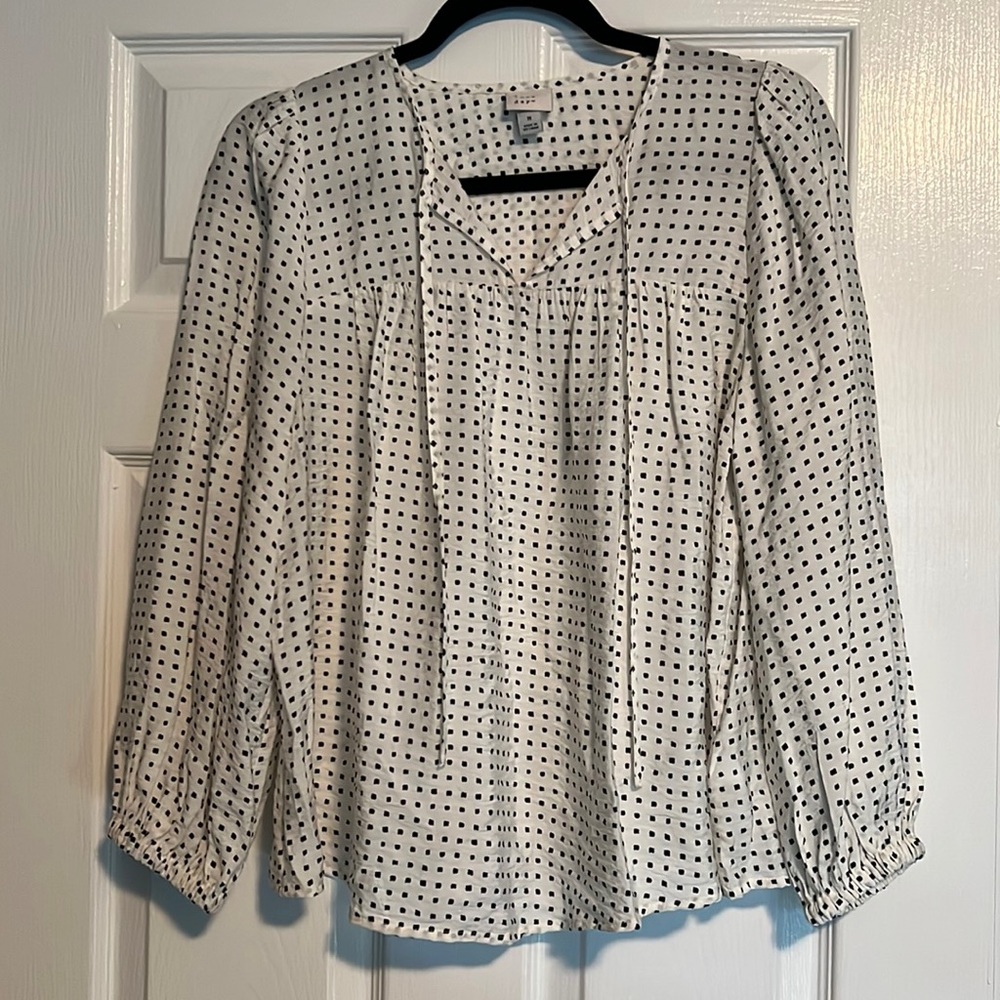 Long Sleeve Popover Top Off-white with Black Dots Size MEDIUM